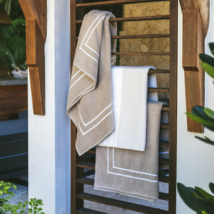 Amalfi Beach Towels Linen (Amalfi)