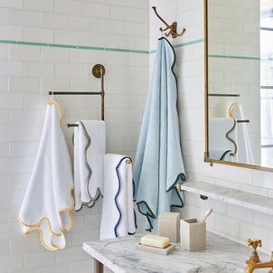 Chairish Towels default