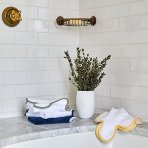 Chairish Towels Default