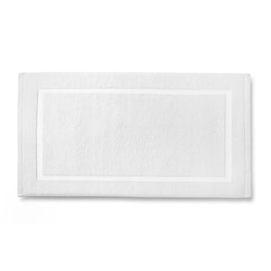 Signature Towels & Bath Mats White