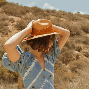 Freya Gardenia Hat Butterscotch/Honey