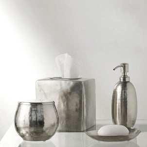 Nile Bath Accessories Silver