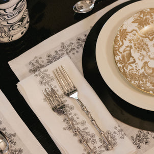 Art-chives Rose Bush Placemat, Set of 4 Grey