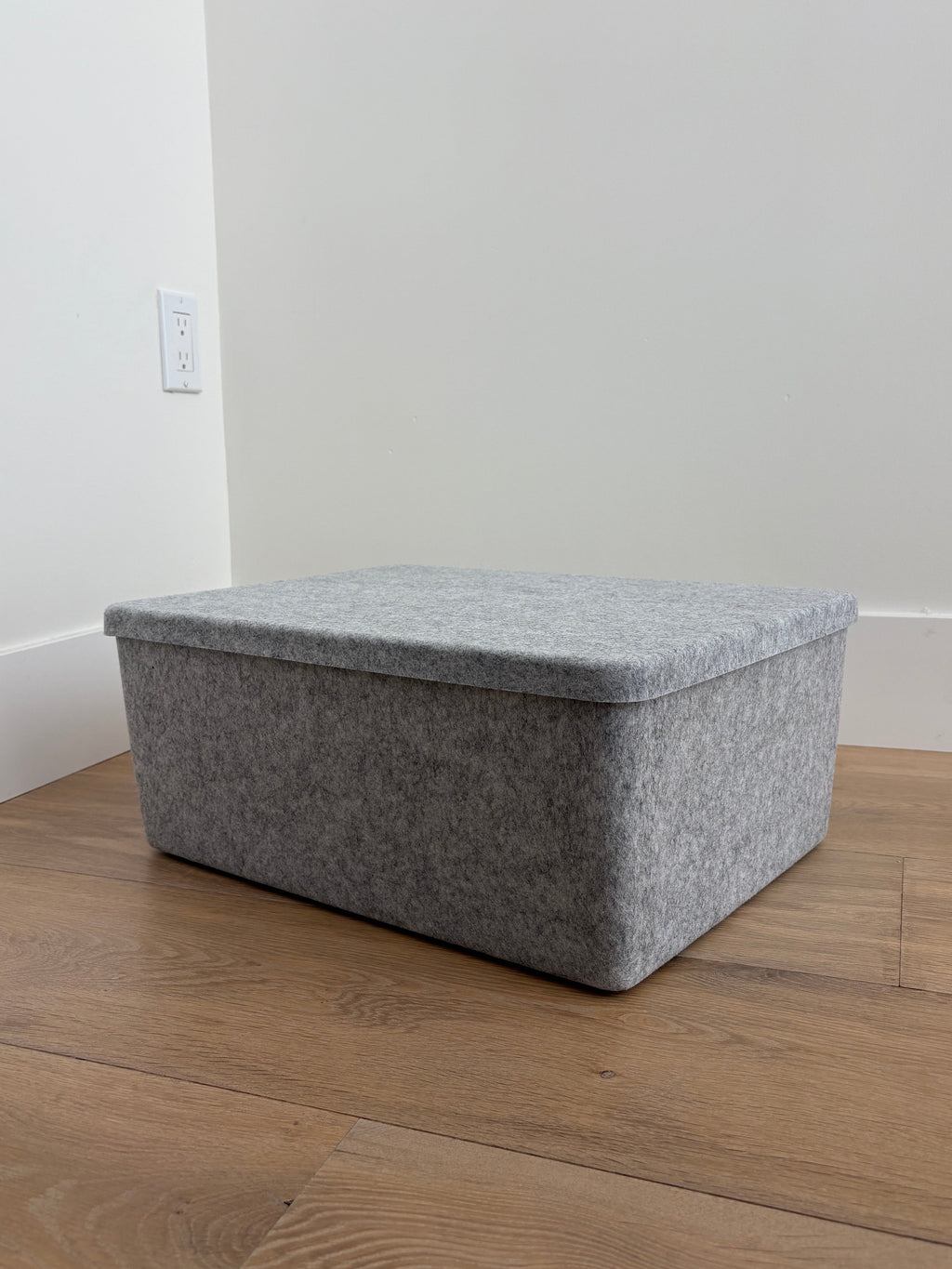 SortJoy The Sculpted Bin - XL with Lid, Set of 3 SortJoy The Sculpted Bin - XL with Lid, Set of 3
