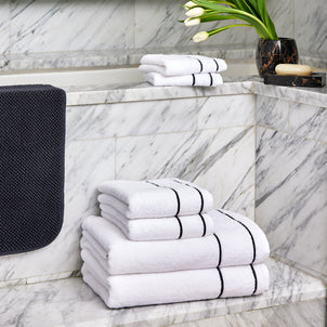 Newbury Towels Black
