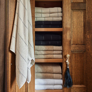 Alvaro Towels Default