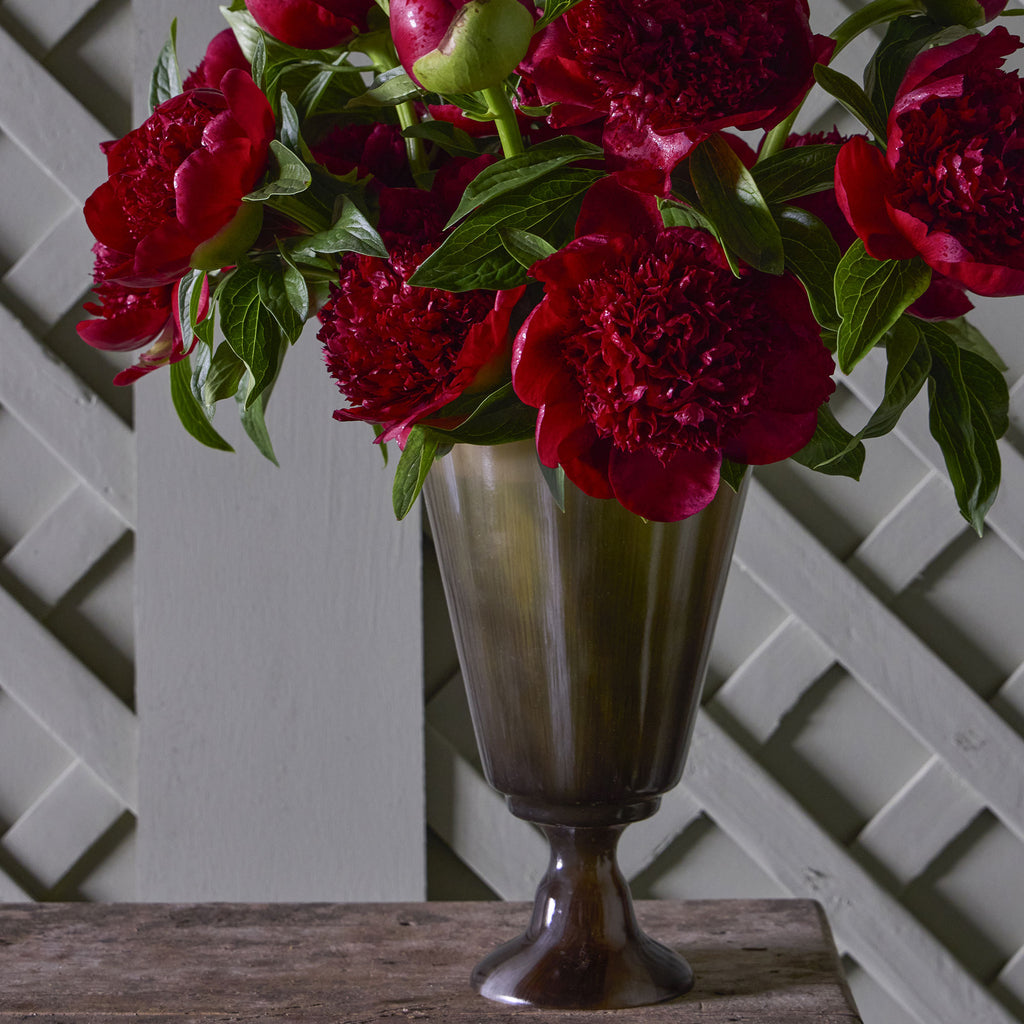 Cambridge Vase Default