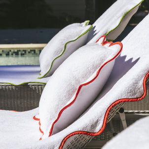 Chairish Outdoor Pillows Coral (Cabana)