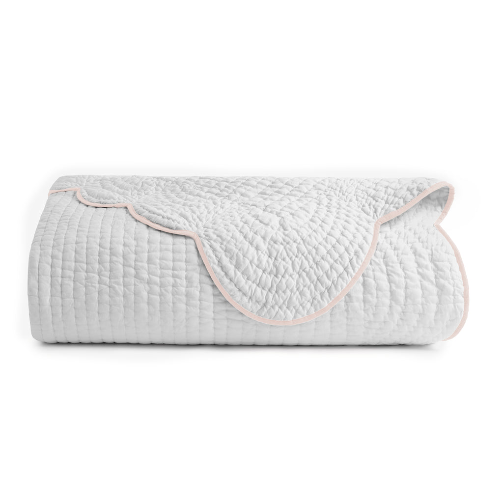 Chairish Quilted Coverlet White / Blush