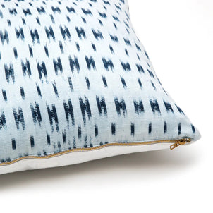 Intiearth Peruvian Ikat Pillow White