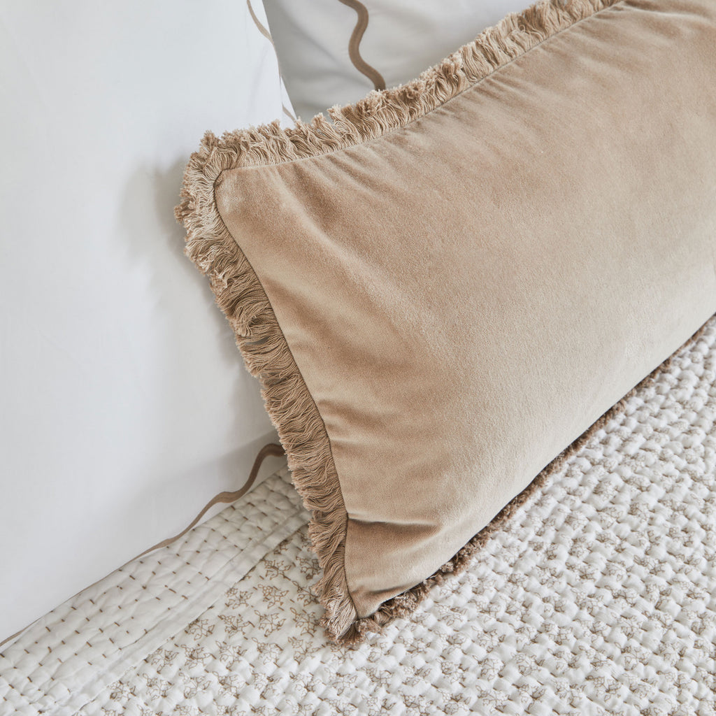 Iris Block Quilt Taupe