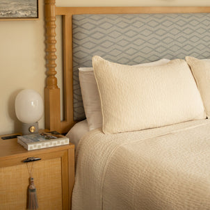 Lafayette Coverlet Ecru