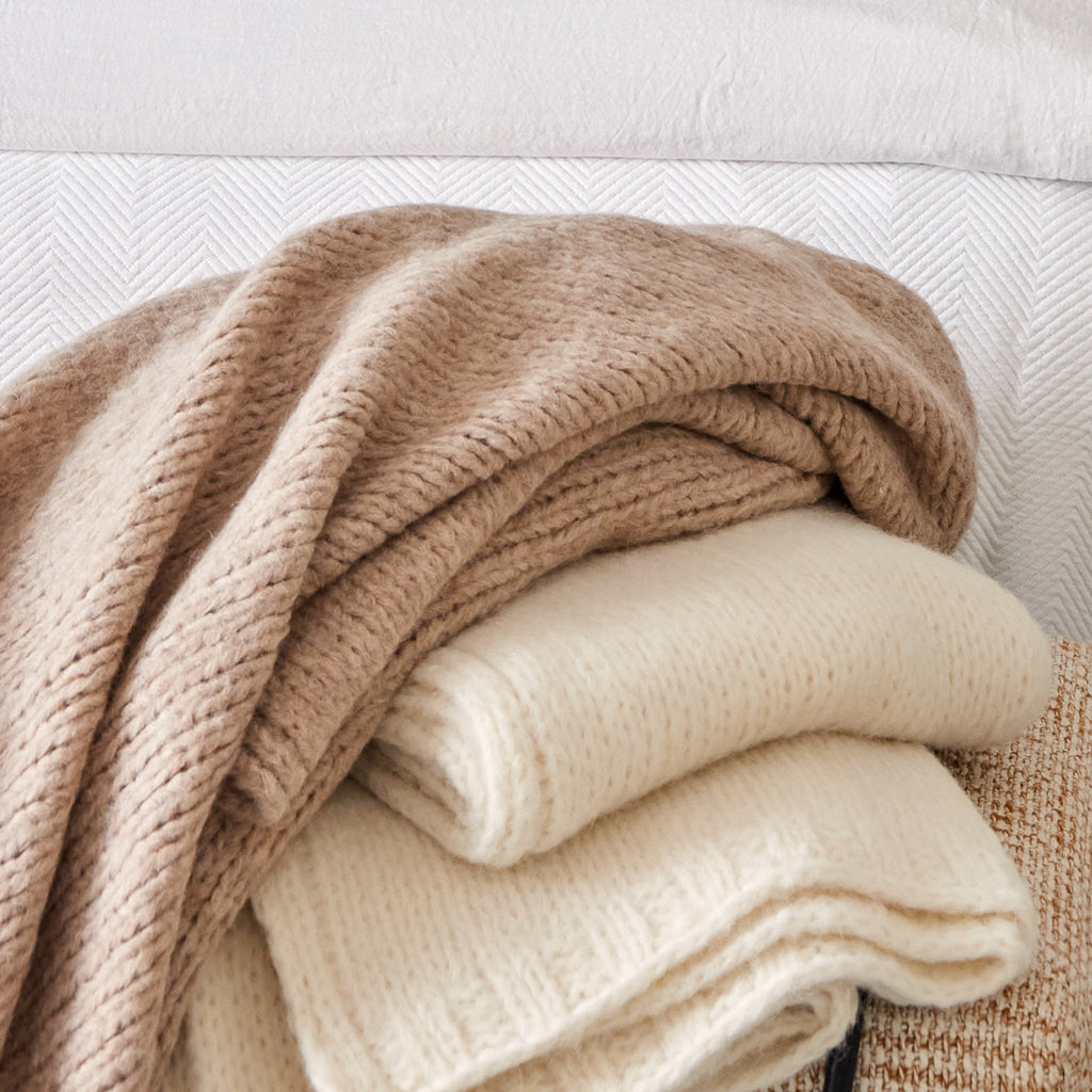 Lima Alpaca Throw Taupe (Lima)