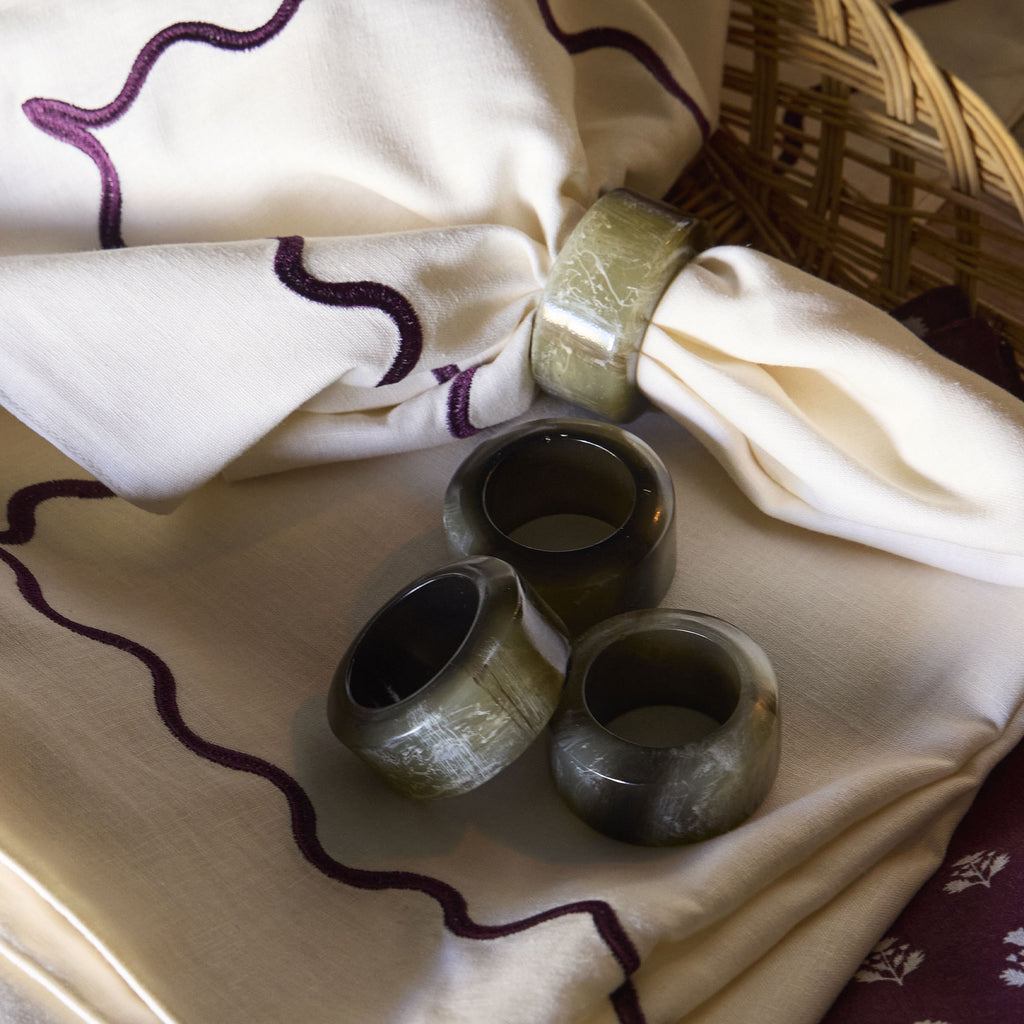 Cambridge Napkin Ring, Set of 4 Default