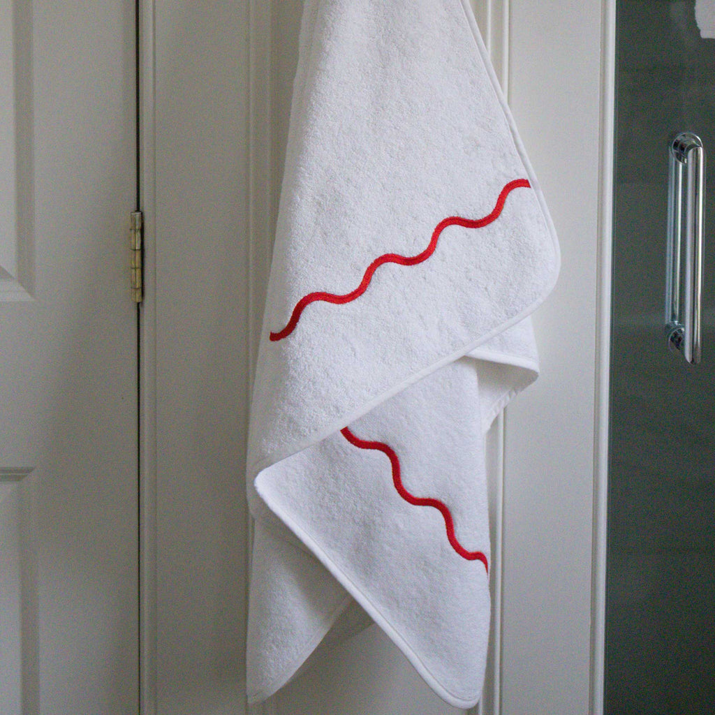 Ripple Embroidered Towels Poppy