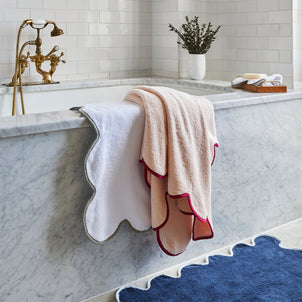 Chalet Bath Rugs – Kassatex