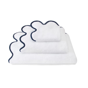 Chairish Towels White / Navy