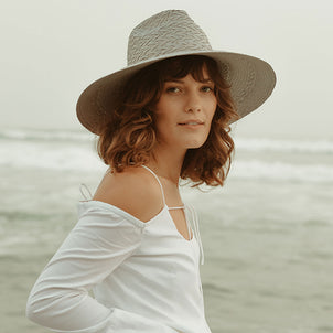 Freya Redwood Hat Fog