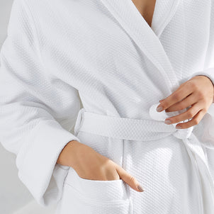 Hotel Diamond Robe default